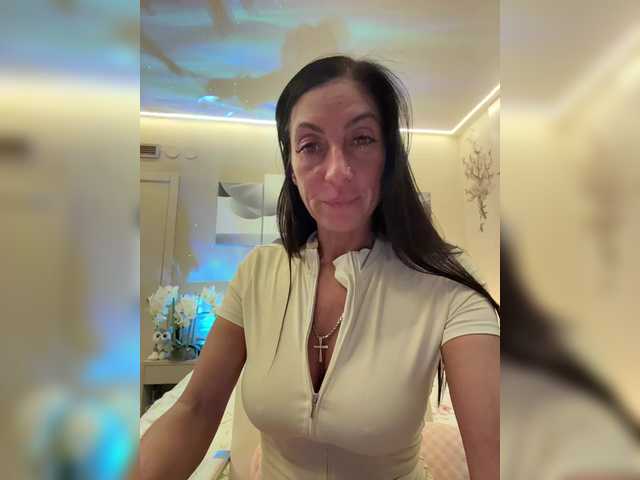 IrinkaGata's BongaCams profile