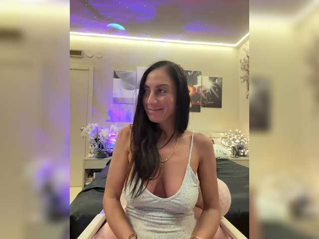 IrinkaGata's BongaCams show and profile