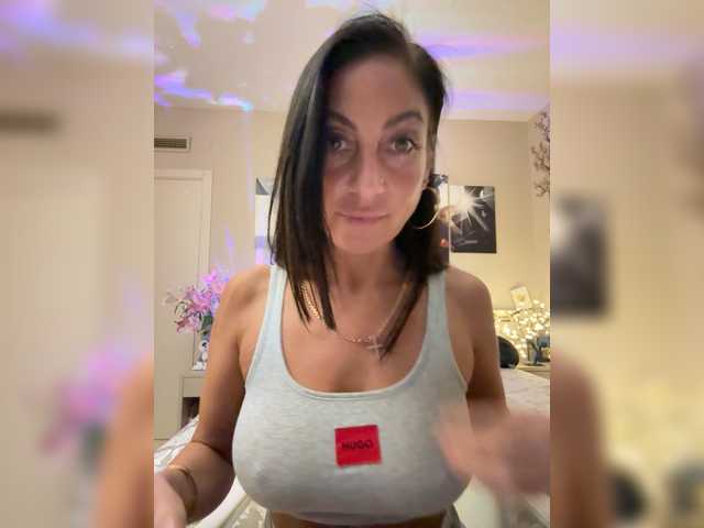 IrinkaGata's BongaCams show and profile