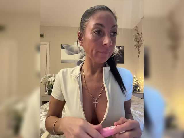 IrinkaGata from BongaCams is Freechat