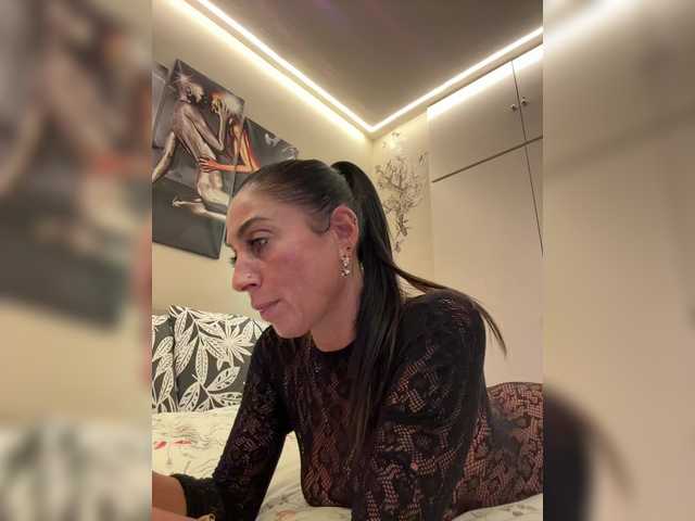 IrinkaGata's BongaCams show and profile