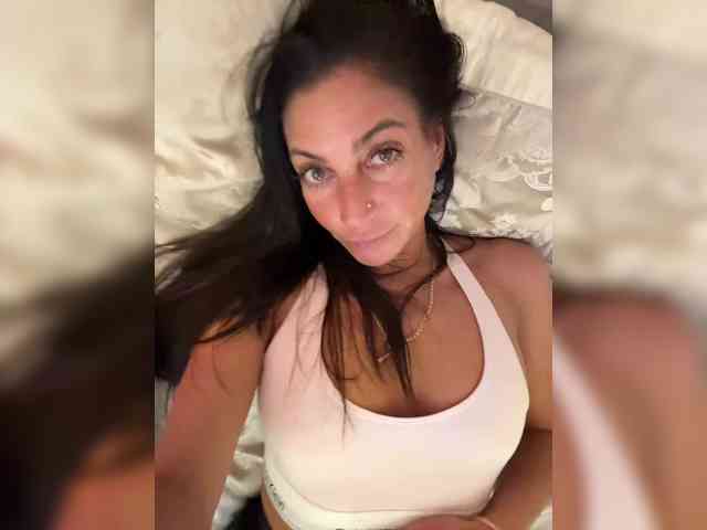 IrinkaGata webcam