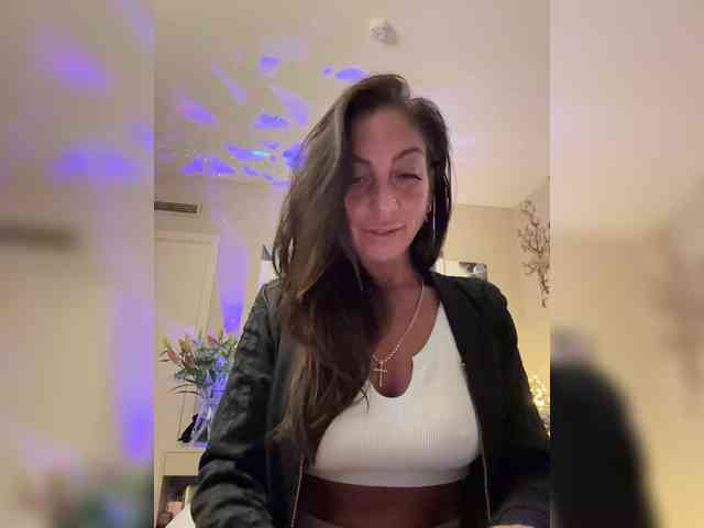 nude live chat room IrinkaGata