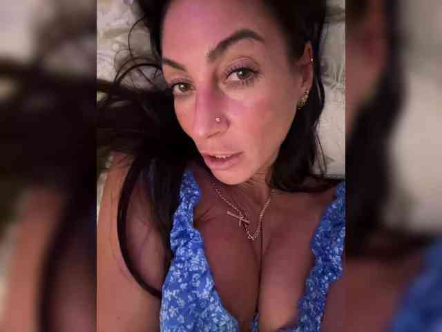 IrinkaGata webcam
