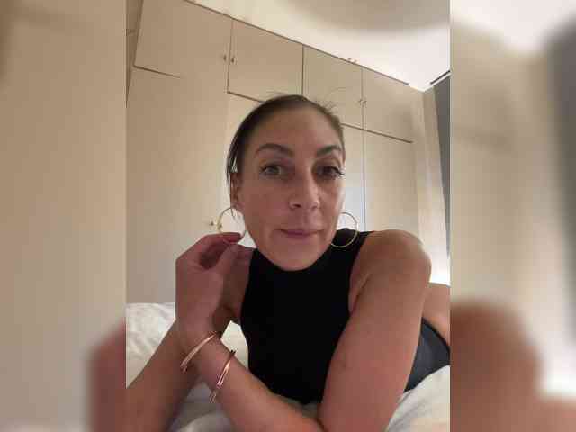 sex cam online IrinkaGata
