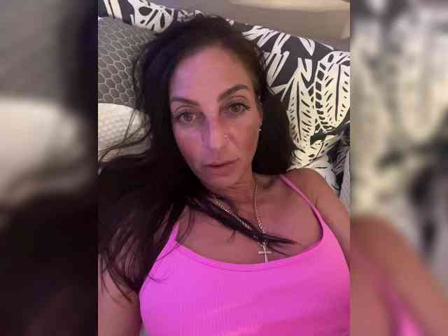 IrinkaGata Live Webcam on BongaCams