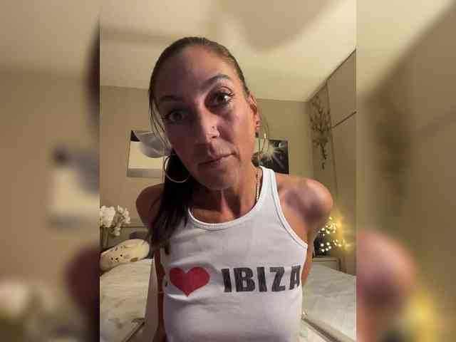 IrinkaGata webcam