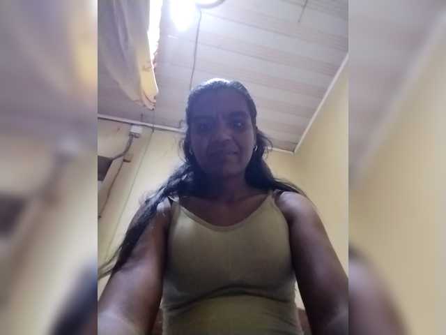 Royblackhot's BongaCams show and profile