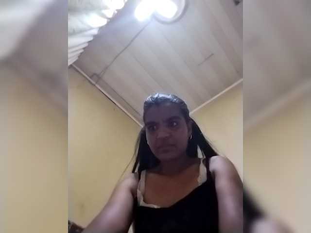 Royblackhot's BongaCams show and profile