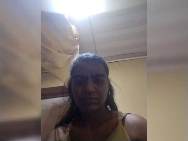 Royblackhot's BongaCams show and profile