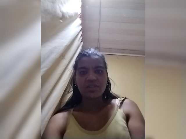 Royblackhot's BongaCams show and profile