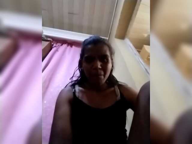 Royblackhot's BongaCams show and profile