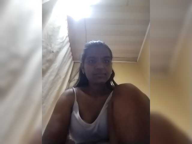 Royblackhot's BongaCams show and profile