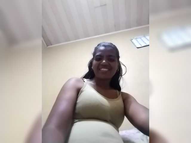 Royblackhot's BongaCams show and profile