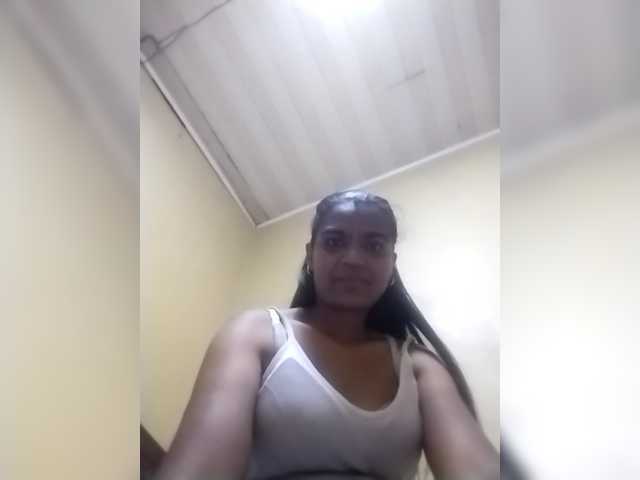 Royblackhot's BongaCams show and profile