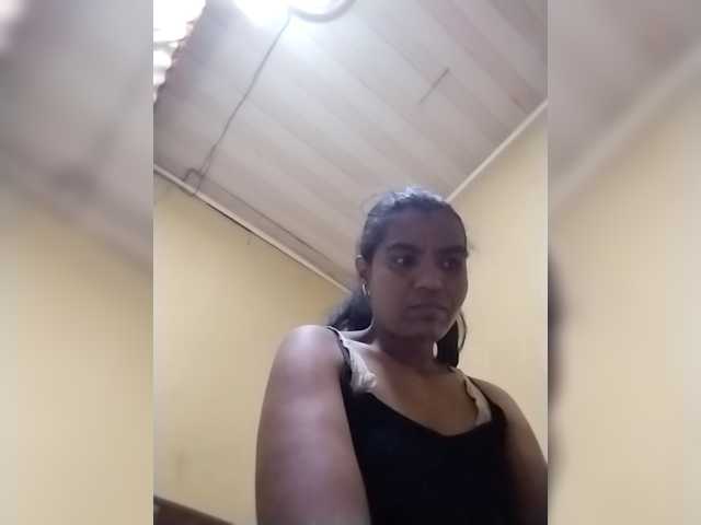 Royblackhot's BongaCams show and profile