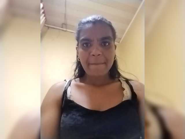 Royblackhot's BongaCams show and profile