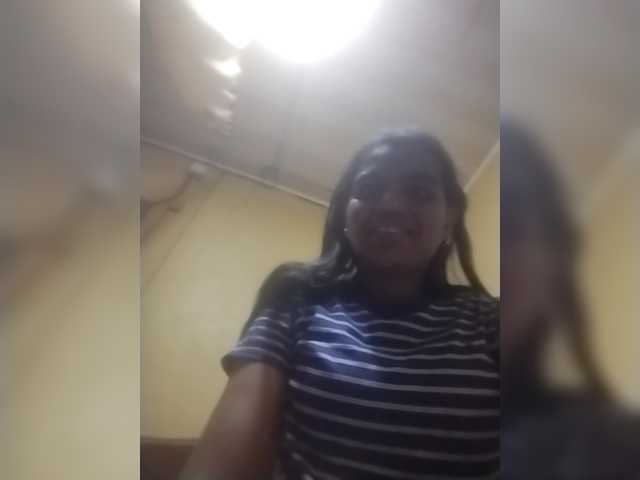 Royblackhot's BongaCams show and profile