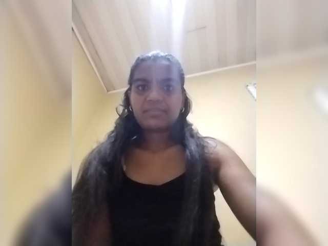 Royblackhot's BongaCams show and profile