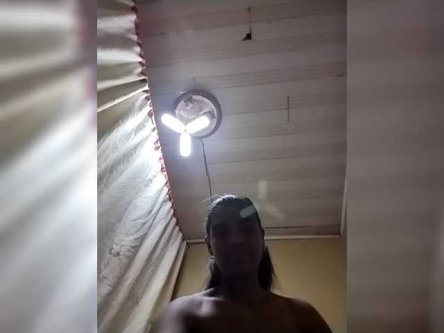 Royblackhot's BongaCams show and profile