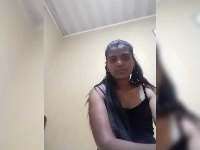 Royblackhot's BongaCams show and profile