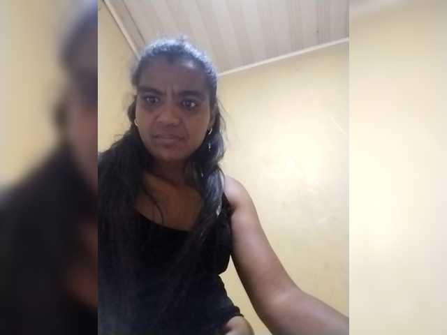 Royblackhot's BongaCams show and profile