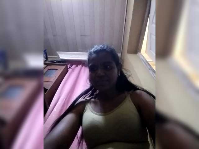 Royblackhot's BongaCams show and profile