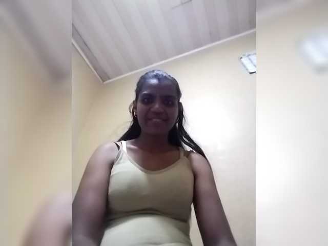 Royblackhot's BongaCams show and profile