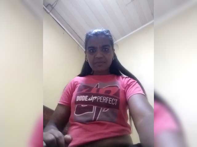 Royblackhot's BongaCams show and profile