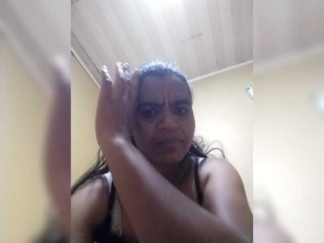 Royblackhot's BongaCams show and profile