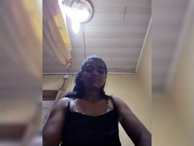 Royblackhot's BongaCams show and profile