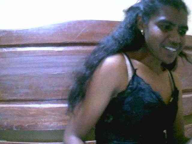 Royblackhot webcam