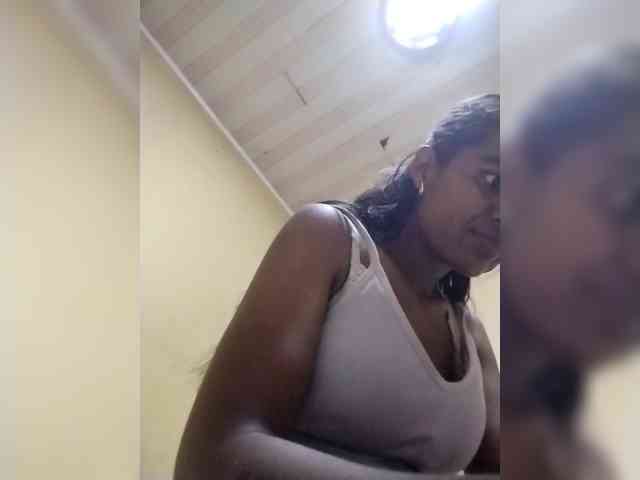 Royblackhot webcam