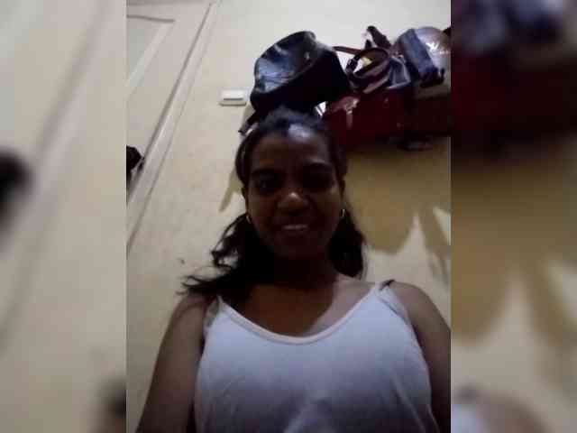 Royblackhot webcam