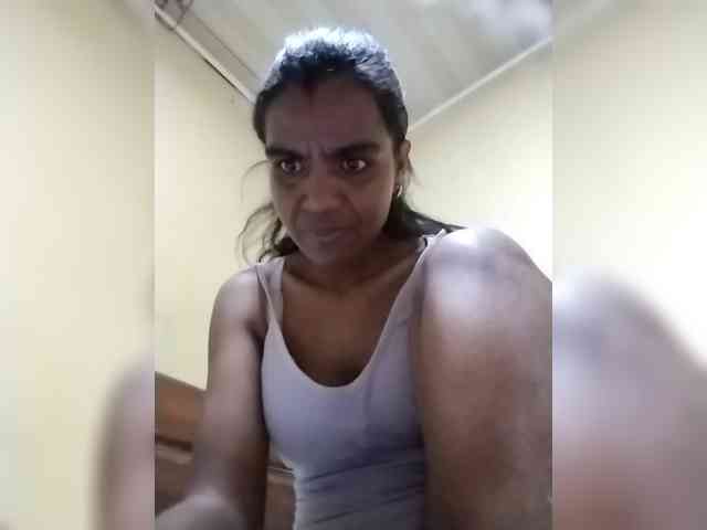 Royblackhot webcam