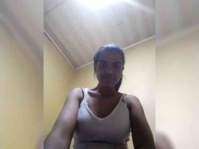 Royblackhot webcam