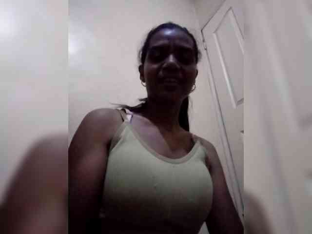 Royblackhot webcam