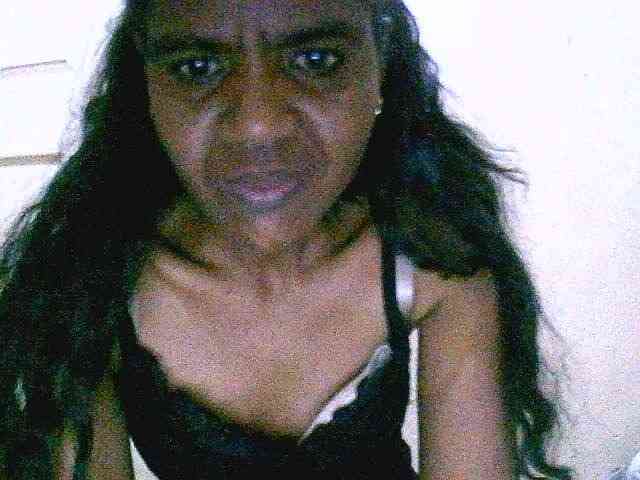 Royblackhot webcam