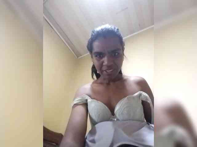 Royblackhot webcam