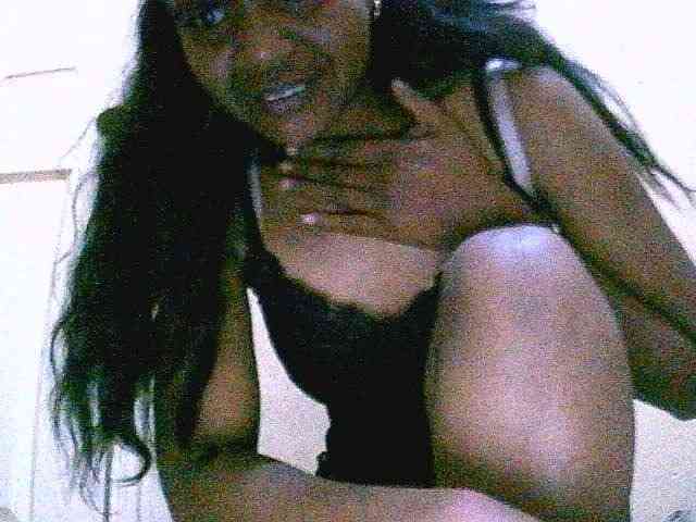 Royblackhot webcam