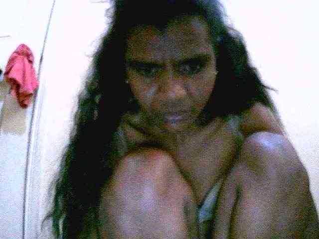 Royblackhot webcam