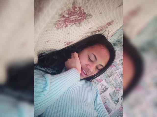 anaiss webcam