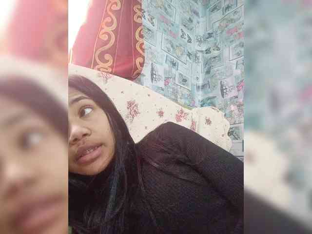 anaiss webcam