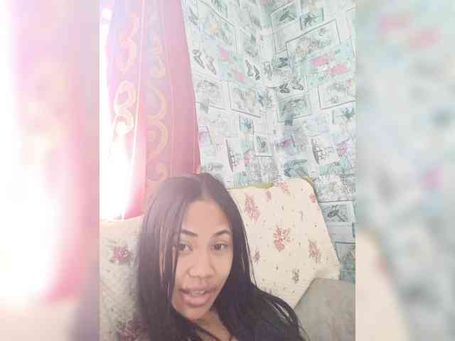 anaiss webcam