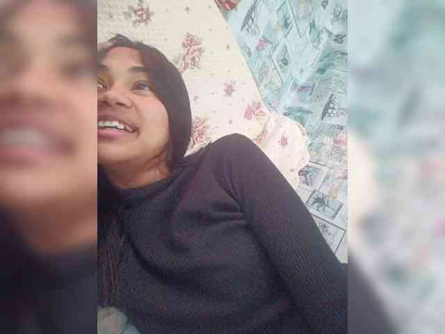 anaiss webcam