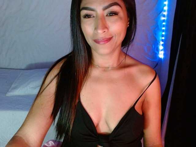 kimsas's BongaCams show and profile