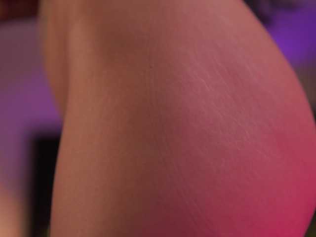 ChicaOra's BongaCams show and profile