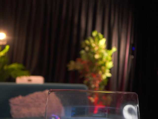 ChicaOra's BongaCams show and profile