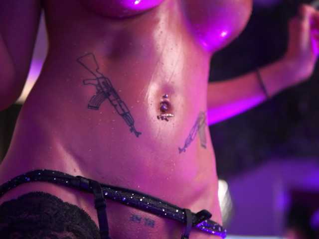 ChicaOra's BongaCams show and profile