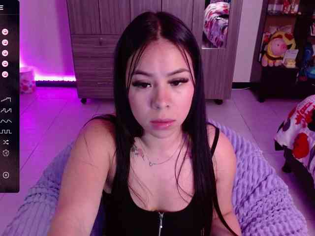IsabellaGonzalez Live Webcam on BongaCams